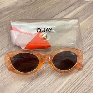 PINK QUAY SUNGLASSES